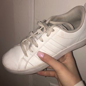 adidas shoes women size 7
